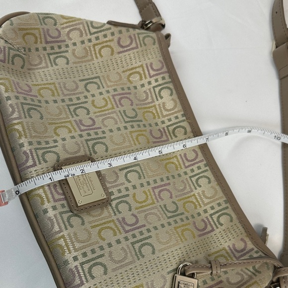 Liz Claiborne Multicolor Monogram Shoulder Bag - Picture 14 of 15